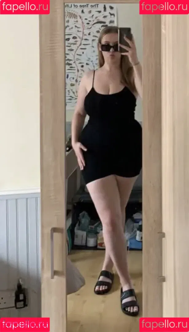 Ellie Onlyfans Photo Gallery 
