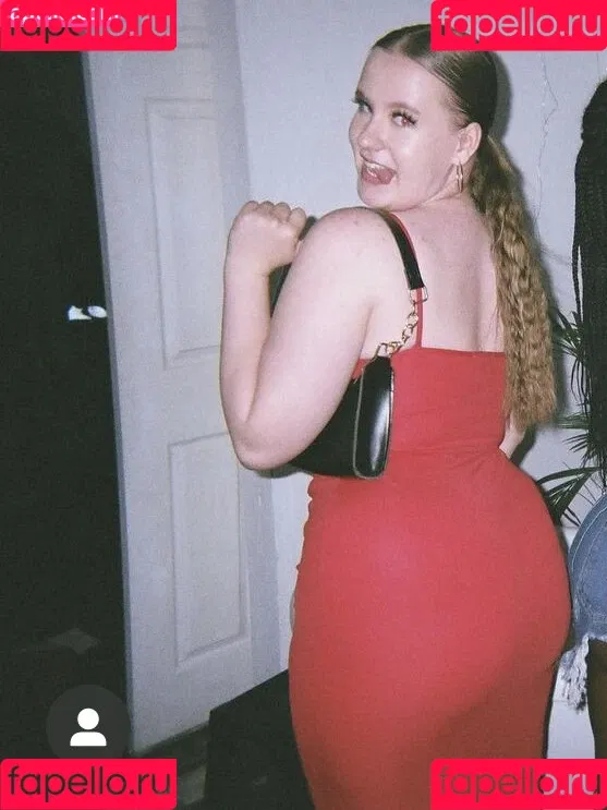 Ellie Onlyfans Photo Gallery 