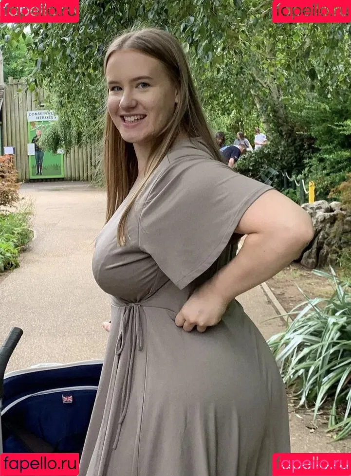 Ellie Onlyfans Photo Gallery 