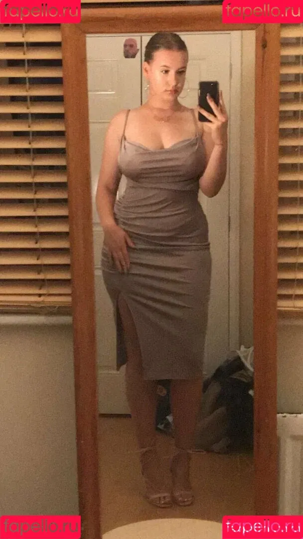 Ellie Onlyfans Photo Gallery 