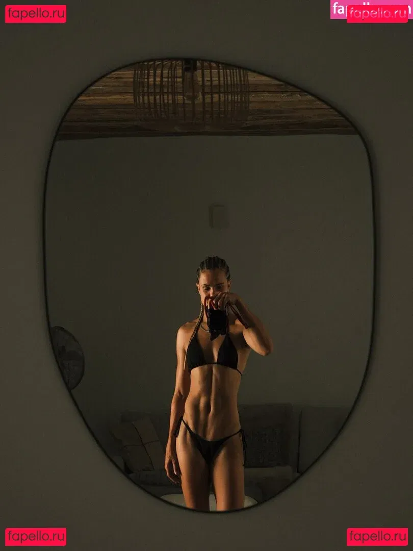 Ellie Onlyfans Photo Gallery 