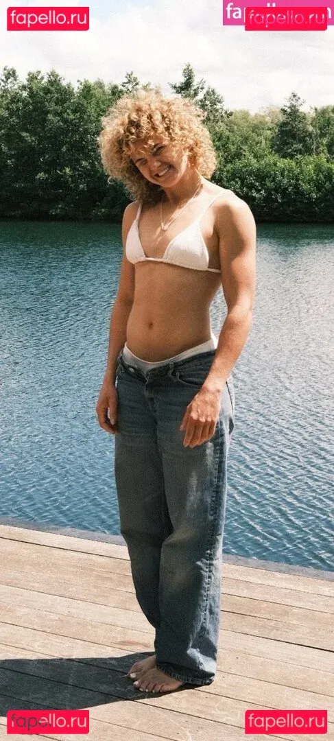 Ellie Onlyfans Photo Gallery 