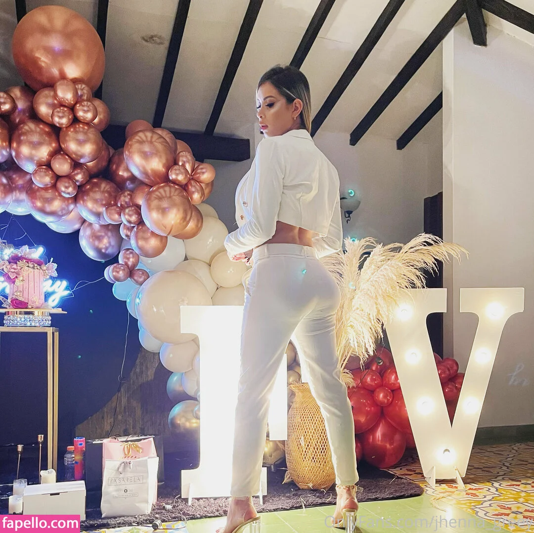 Jhenna_Greey Onlyfans Photo Gallery 