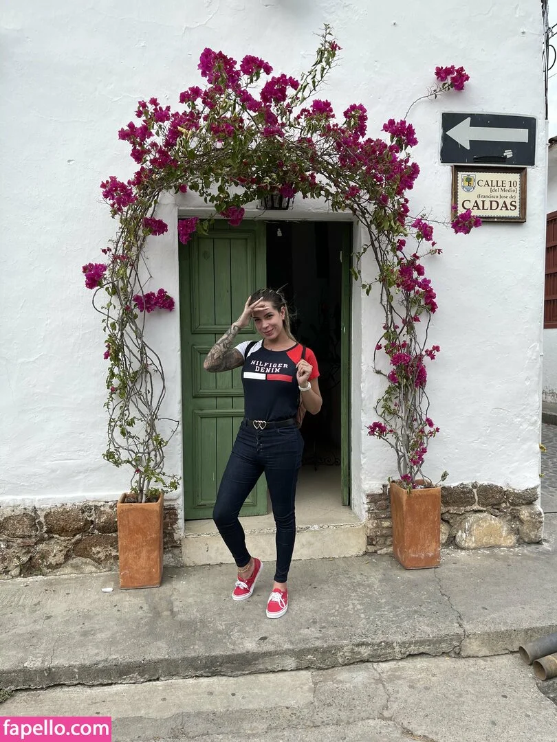 Jhenna_Greey Onlyfans Photo Gallery 