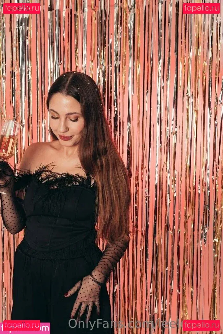 leeloo_lee Onlyfans Photo Gallery 