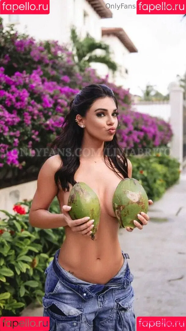 Livia Brito Onlyfans Photo Gallery 