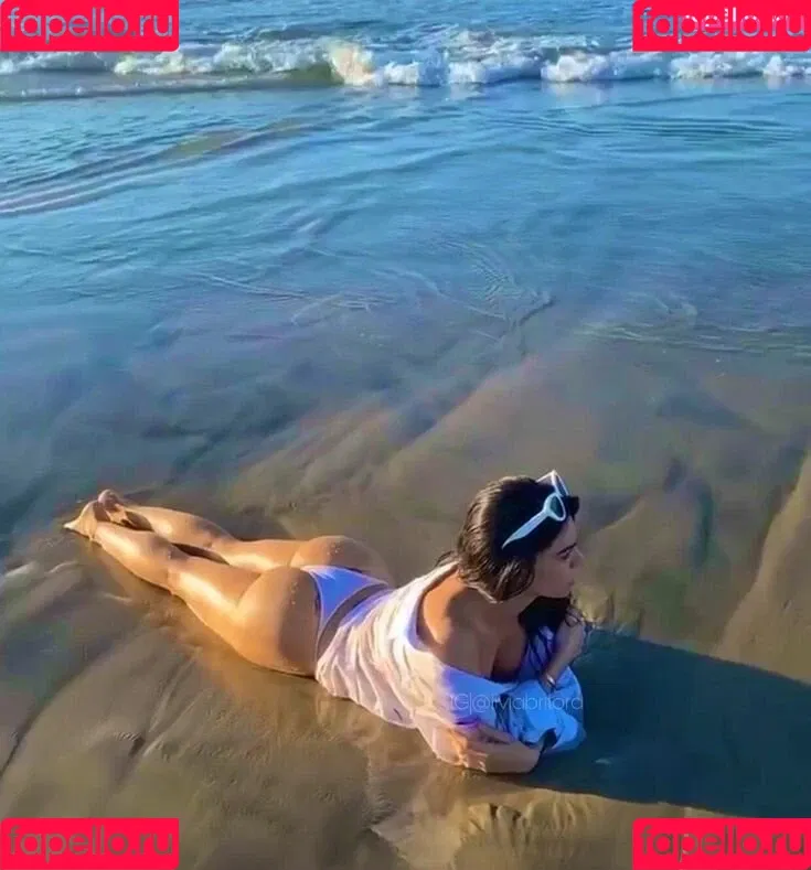 Livia Brito Onlyfans Photo Gallery 