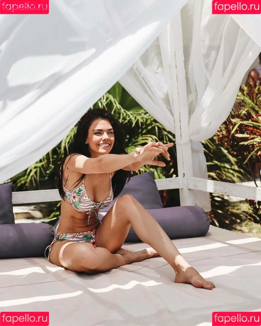 Livia Brito Onlyfans Photo Gallery 