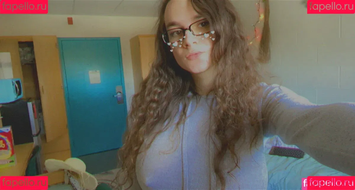 Kylie Onlyfans Photo Gallery 