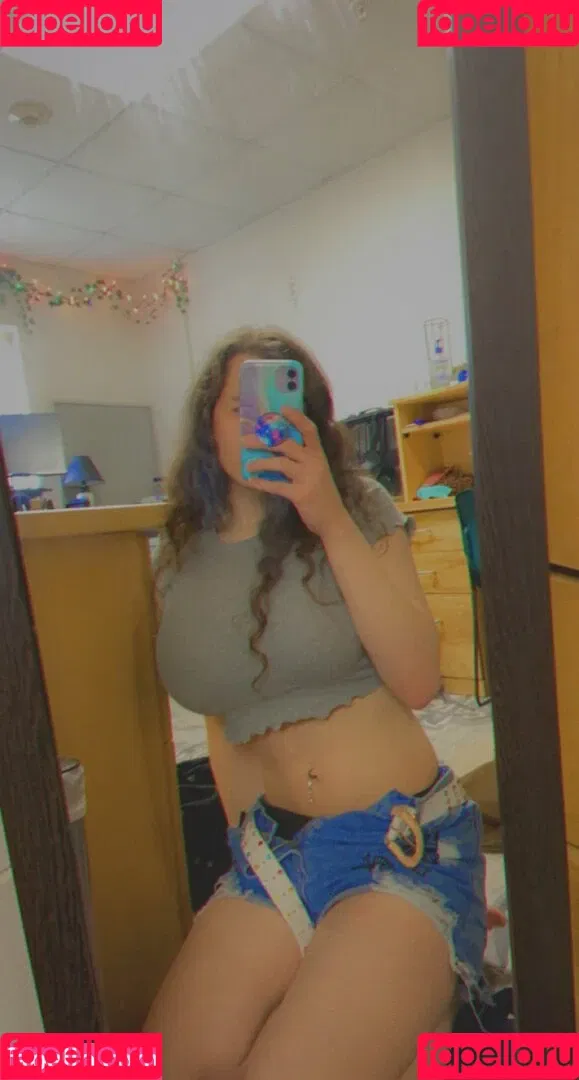 Kylie Onlyfans Photo Gallery 