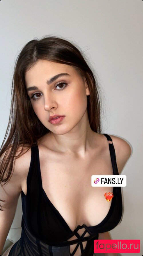 imyannli Onlyfans Photo Gallery 