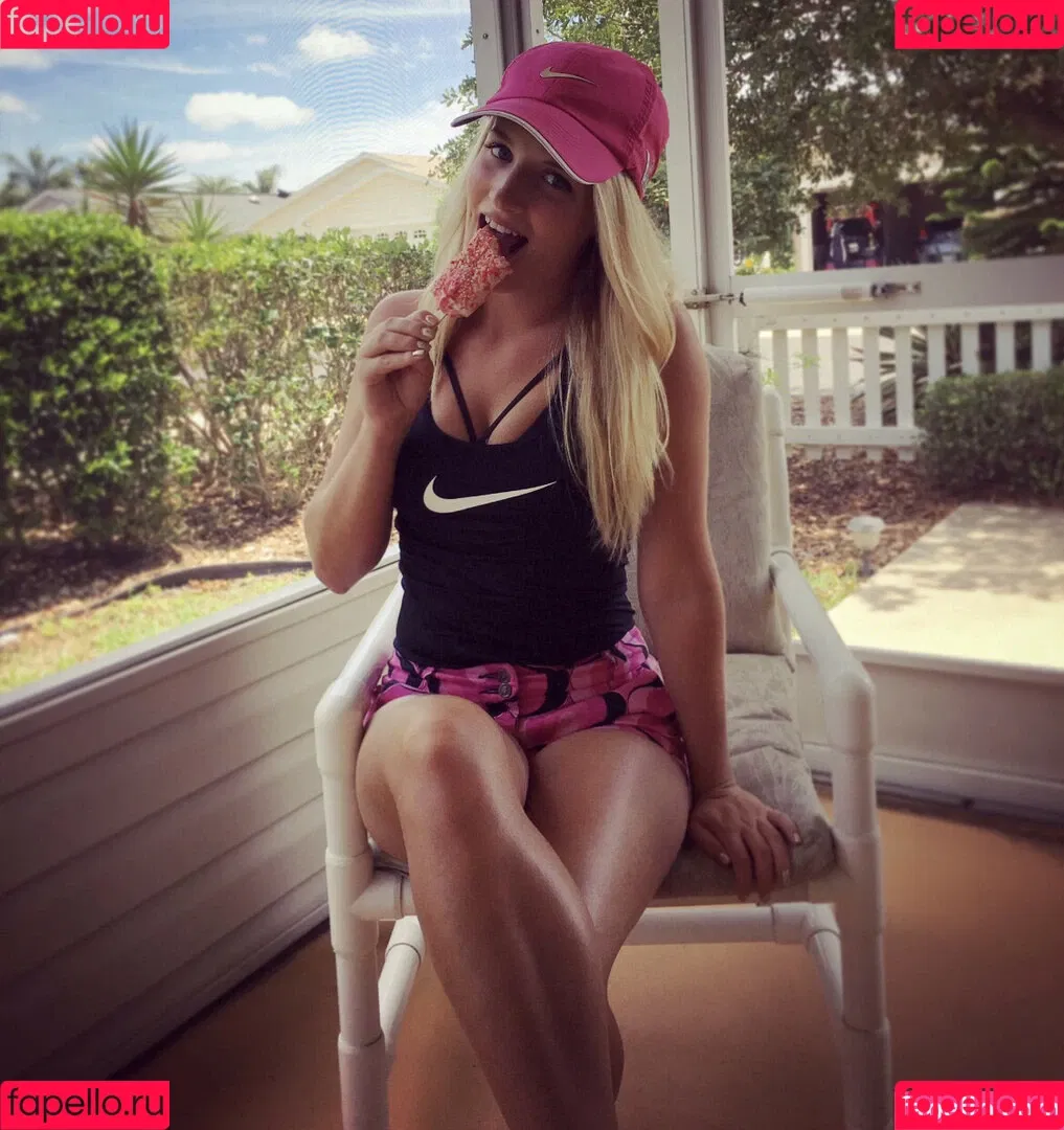 Nicole Gerome Onlyfans Photo Gallery 