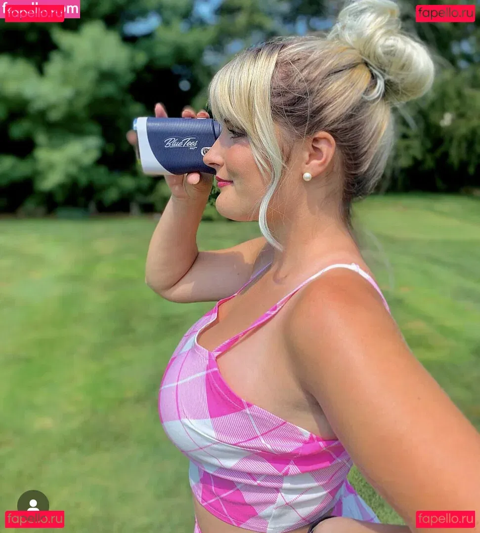 Nicole Gerome Onlyfans Photo Gallery 