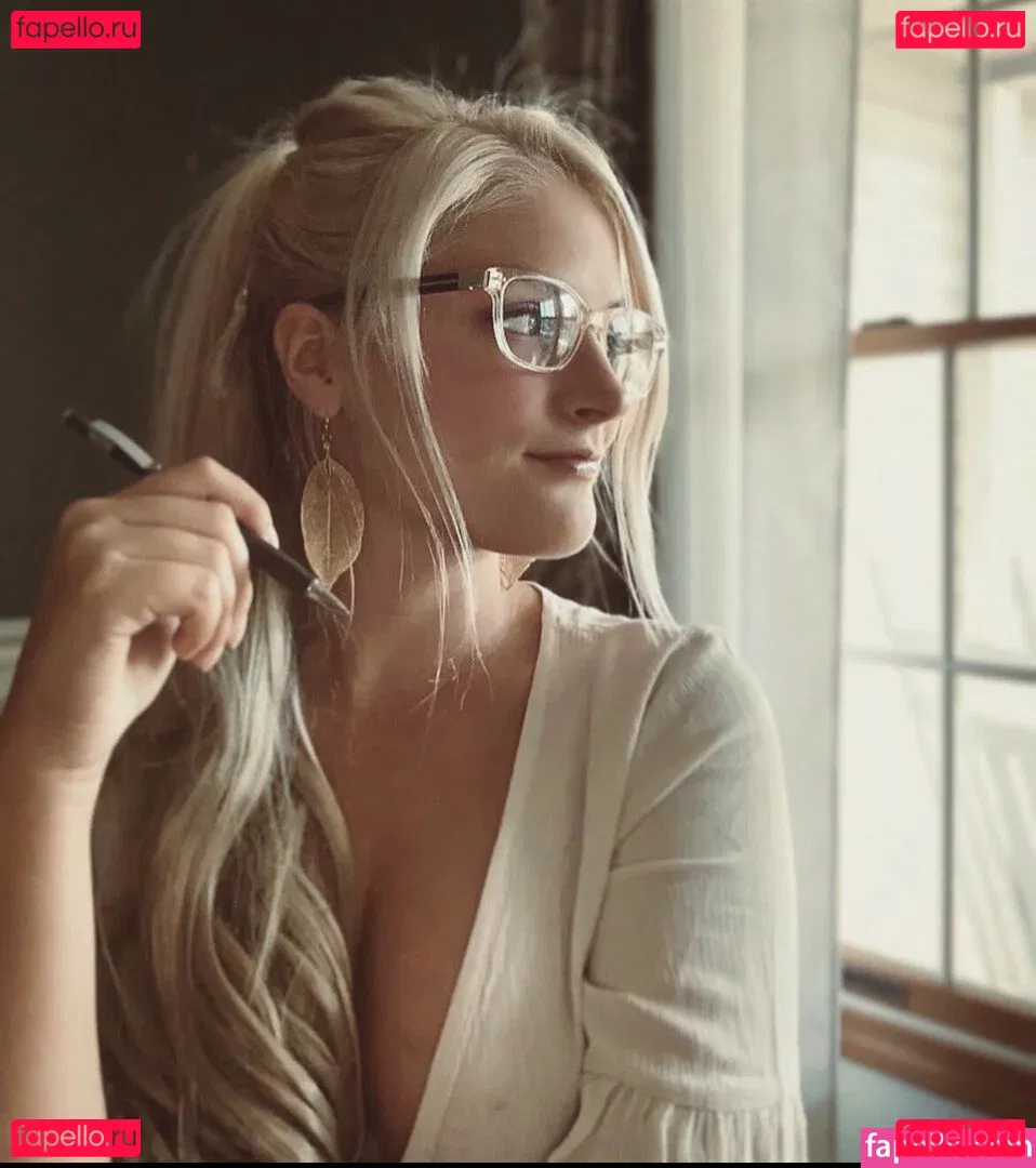 Nicole Gerome Onlyfans Photo Gallery 