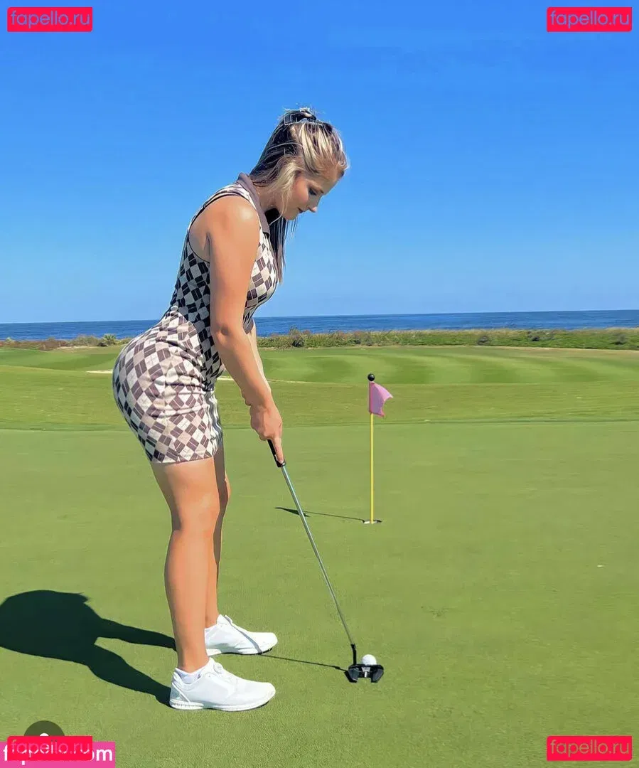 Nicole Gerome Onlyfans Photo Gallery 