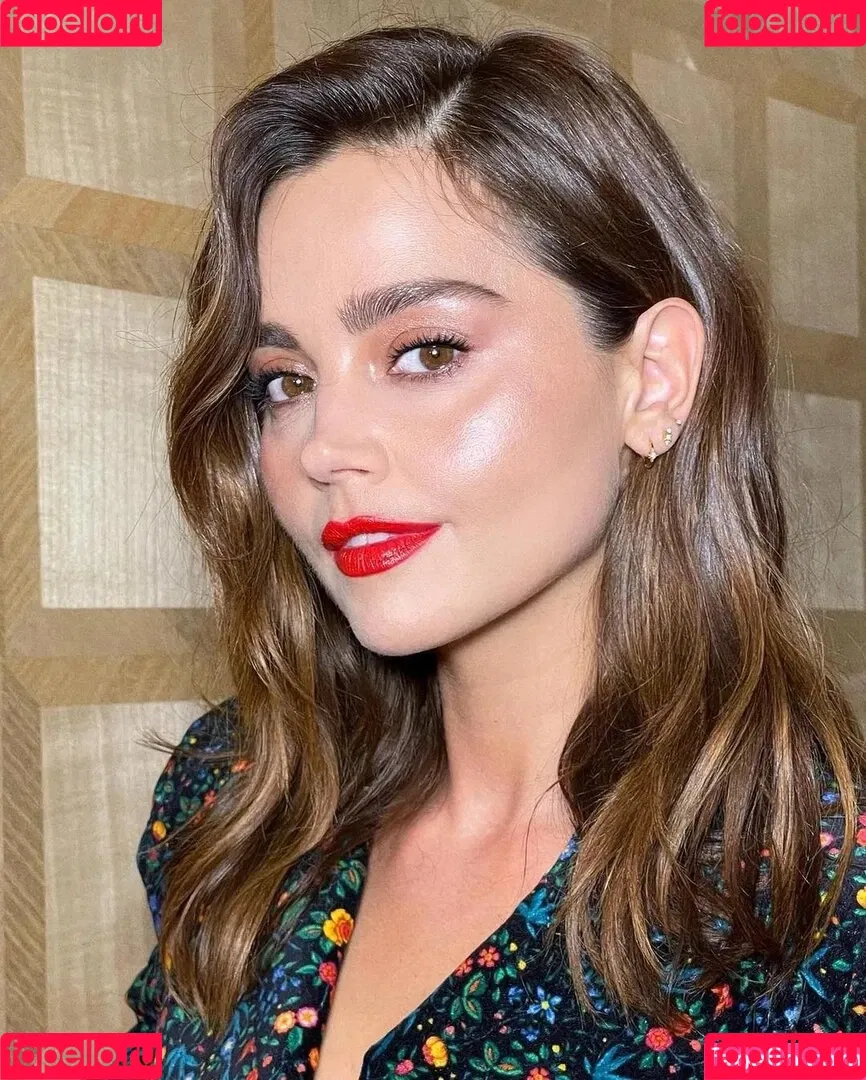 Jenna Coleman Onlyfans Photo Gallery 