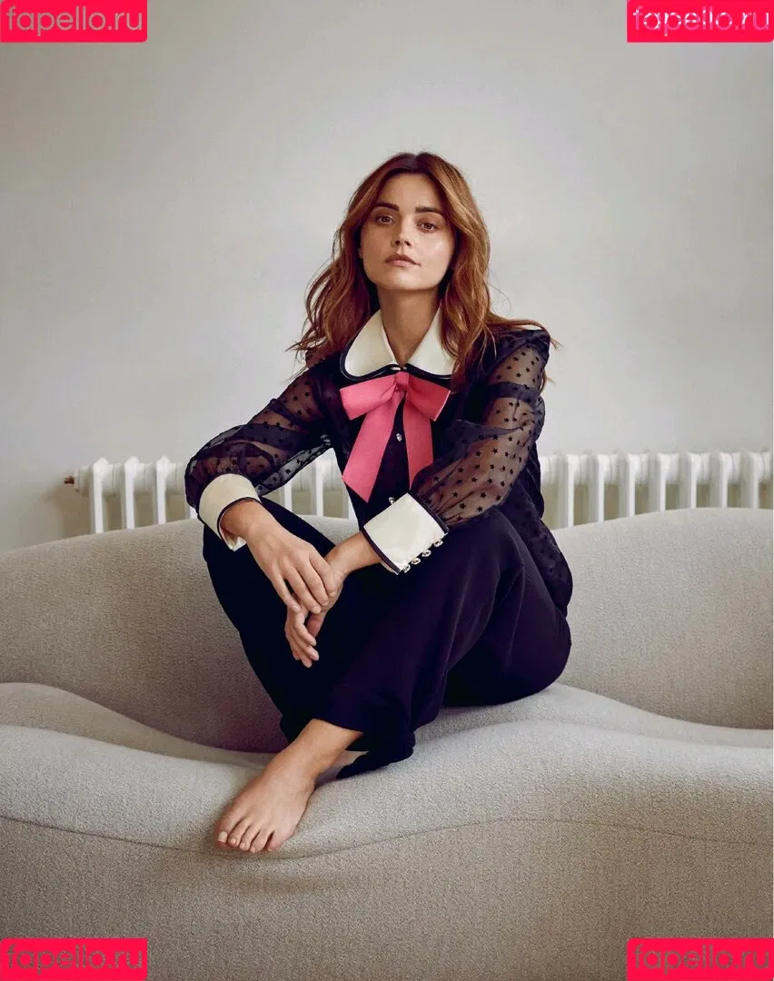 Jenna Coleman Onlyfans Photo Gallery 