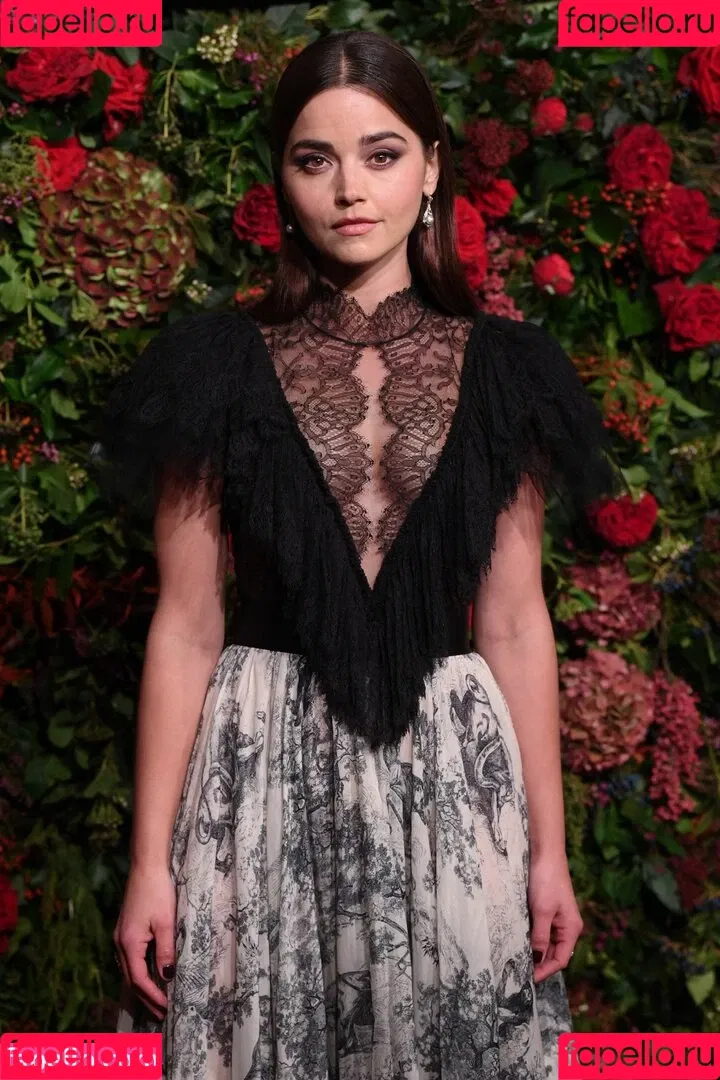 Jenna Coleman Onlyfans Photo Gallery 