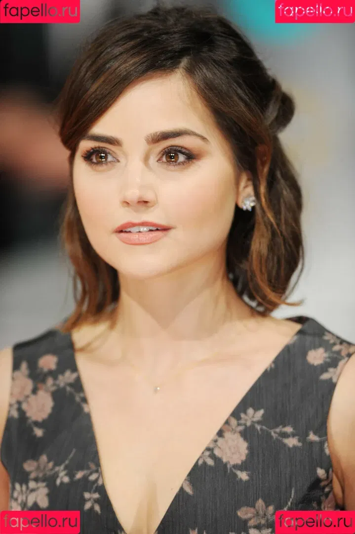 Jenna Coleman Onlyfans Photo Gallery 