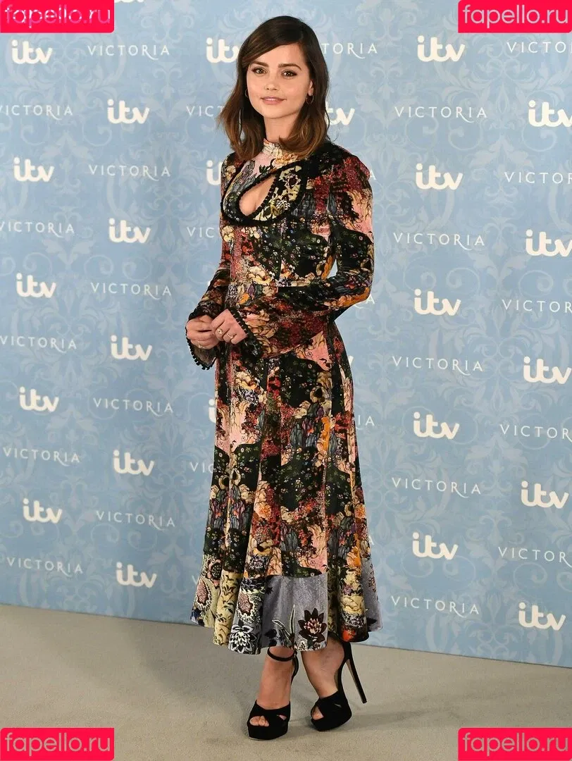 Jenna Coleman Onlyfans Photo Gallery 