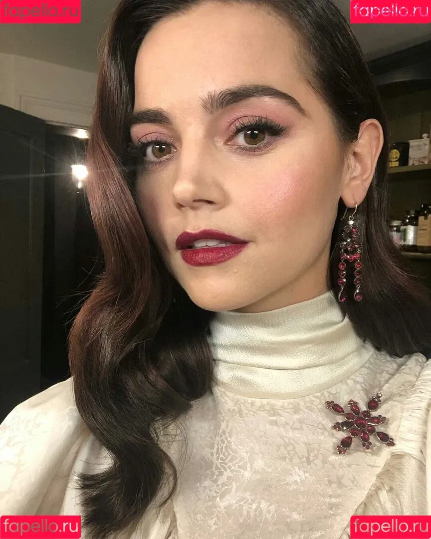 Jenna Coleman Onlyfans Photo Gallery 