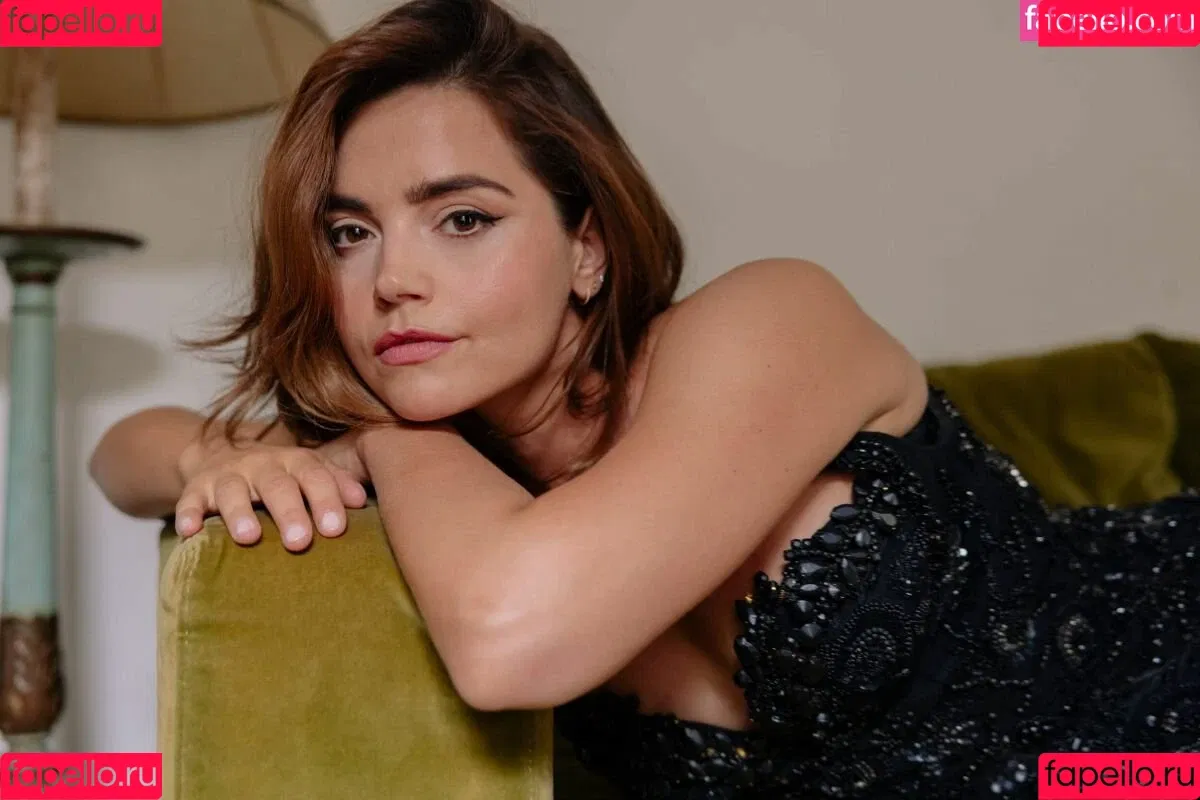 Jenna Coleman Onlyfans Photo Gallery 