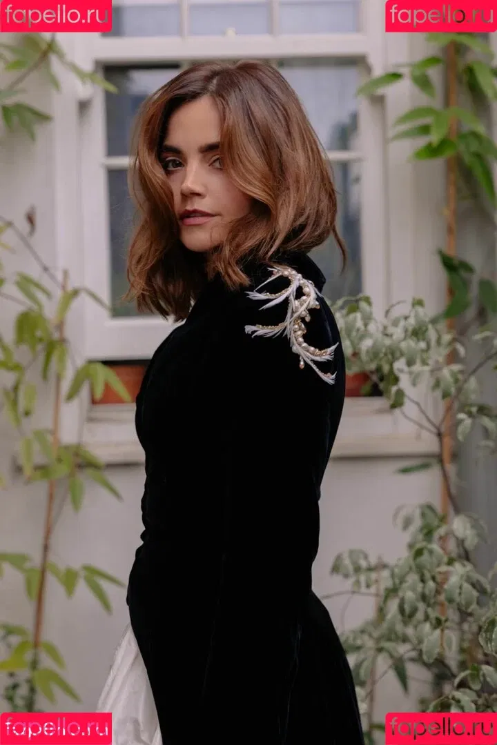 Jenna Coleman Onlyfans Photo Gallery 