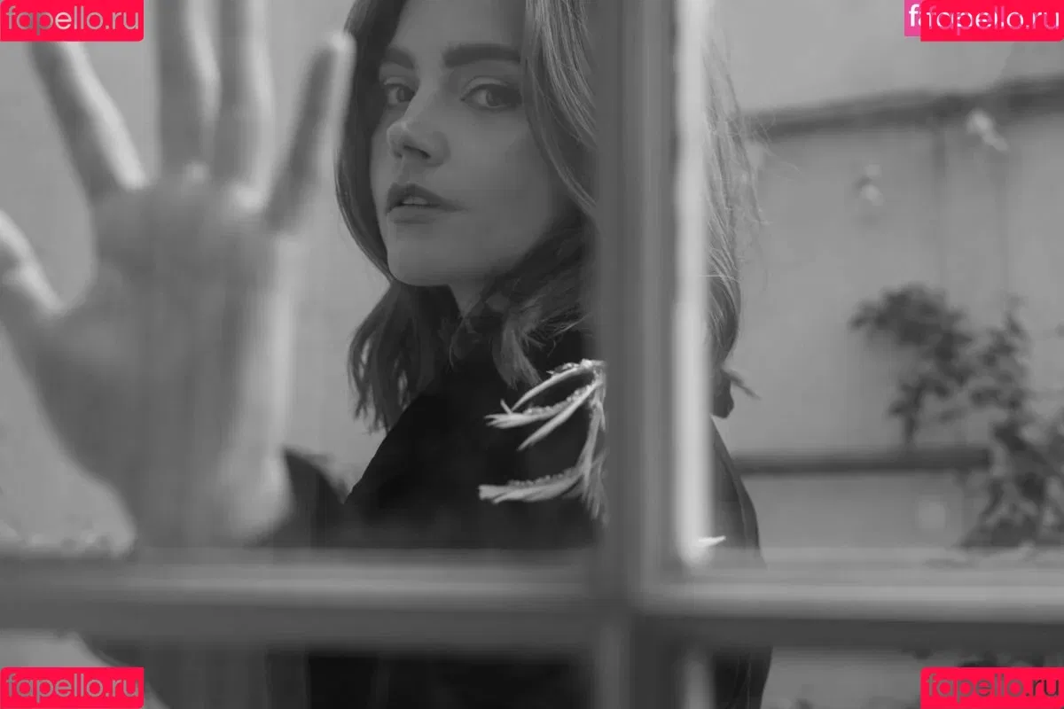 Jenna Coleman Onlyfans Photo Gallery 