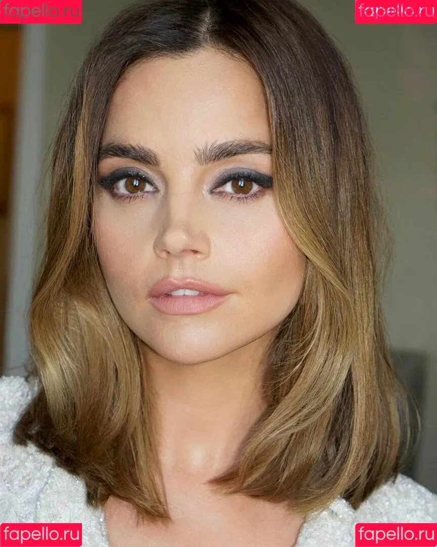 Jenna Coleman Onlyfans Photo Gallery 