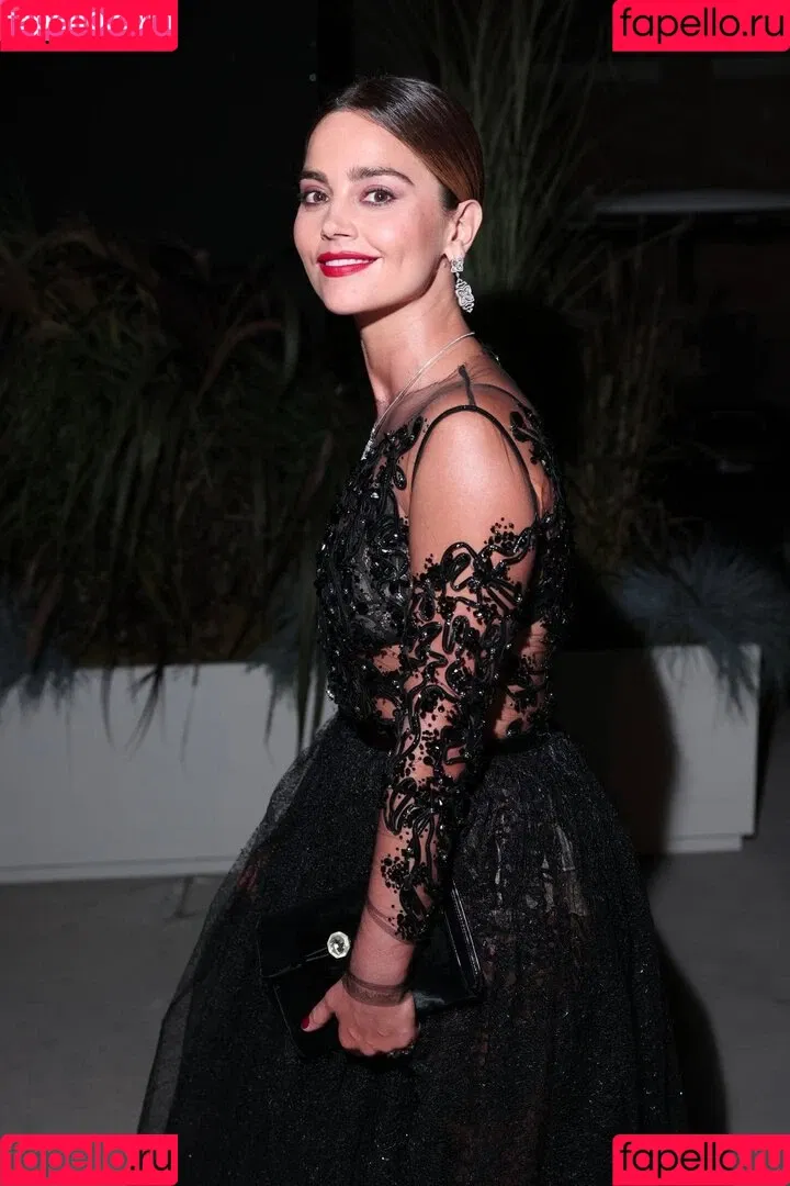 Jenna Coleman Onlyfans Photo Gallery 