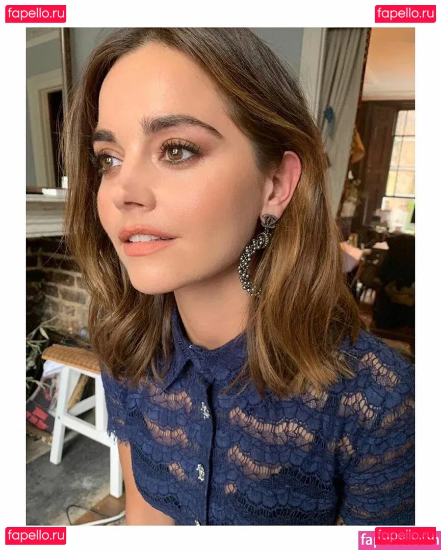 Jenna Coleman Onlyfans Photo Gallery 