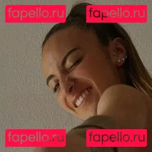 Andrea Carrasco Onlyfans Photo Gallery 