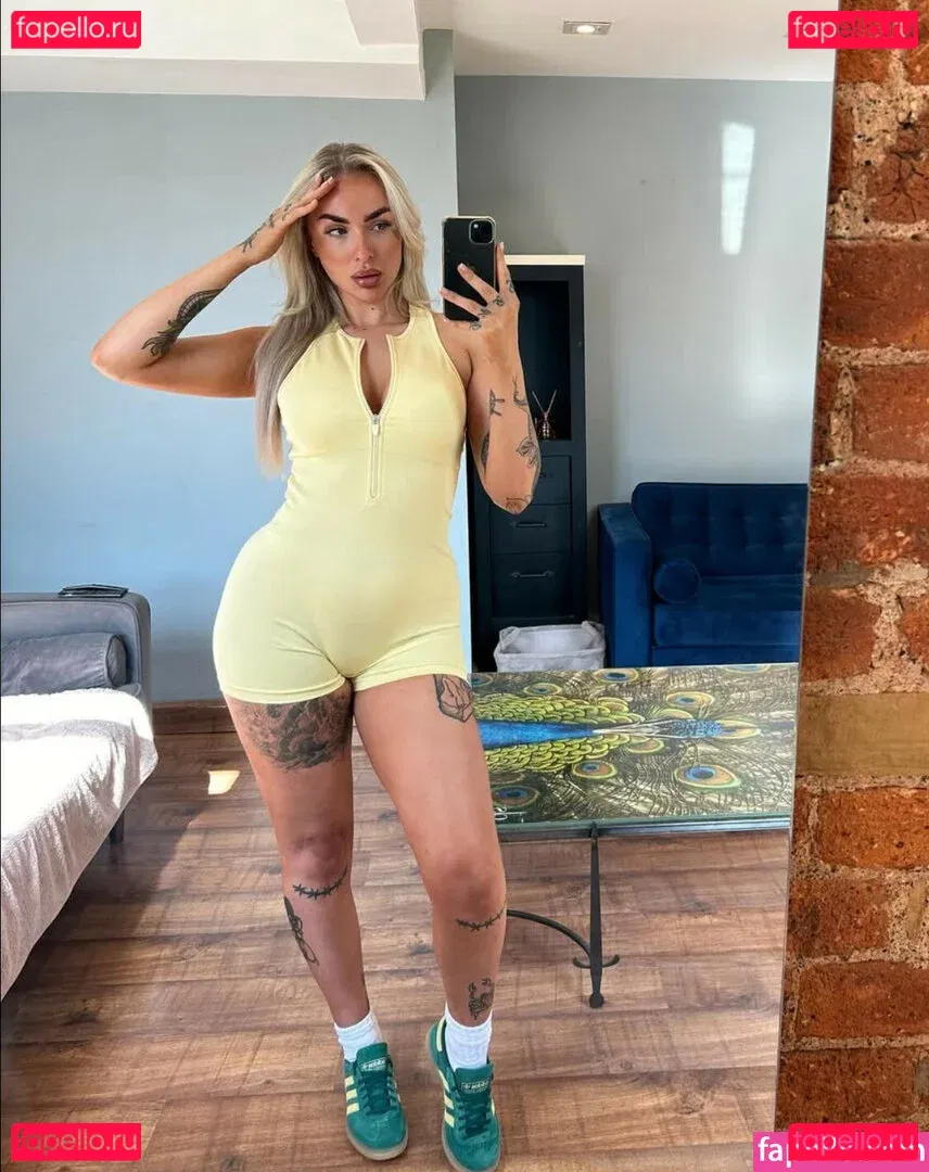 Nikita Reign Onlyfans Photo Gallery 