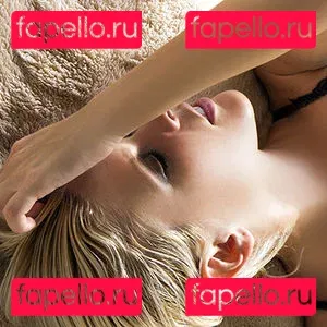 Yesy Ponce De Leon Onlyfans Photo Gallery 