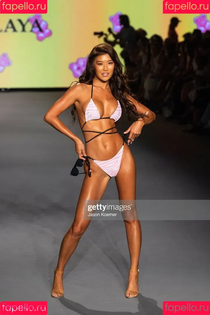 Jenn Lee Onlyfans Photo Gallery 