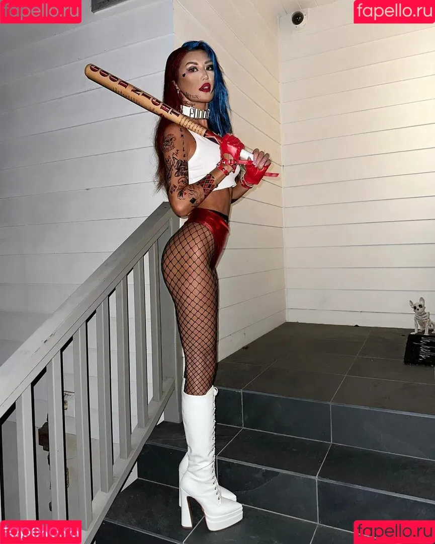 Jenn Lee Onlyfans Photo Gallery 