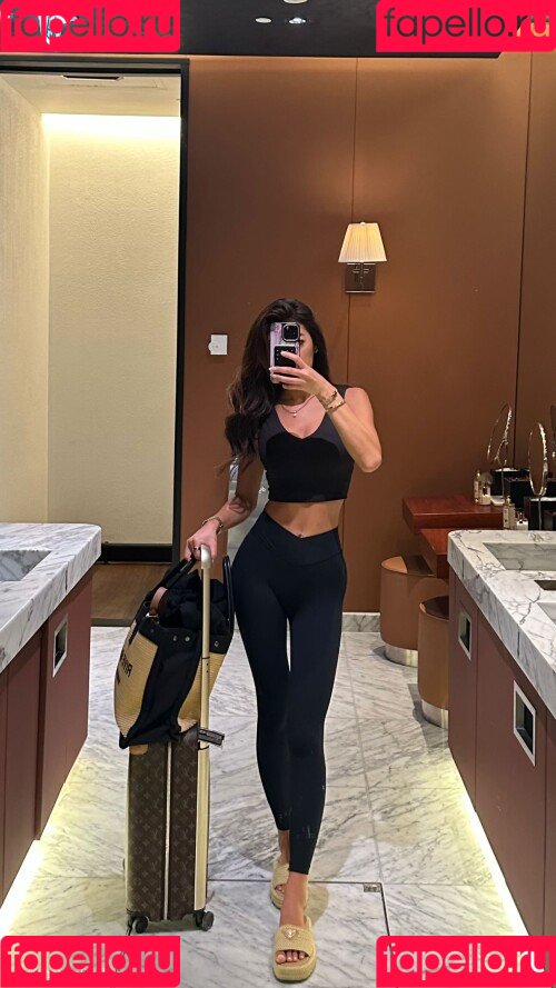 Jenn Lee Onlyfans Photo Gallery 