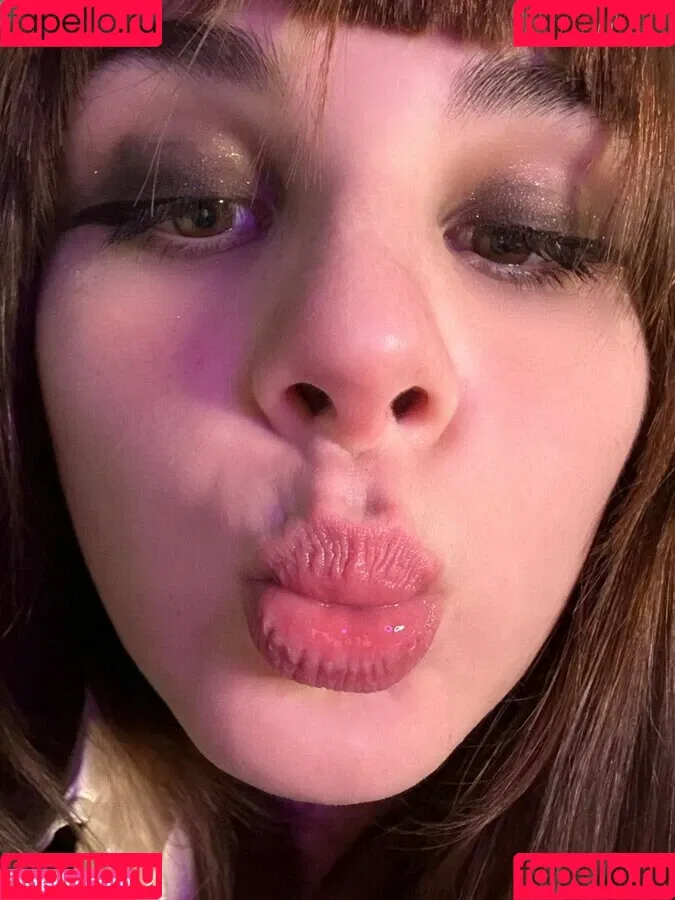 Alix Fembug Onlyfans Photo Gallery 