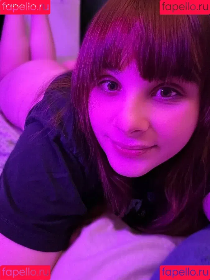 Alix Fembug Onlyfans Photo Gallery 