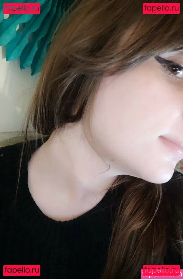 Alix Fembug Onlyfans Photo Gallery 