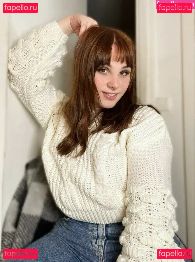 Alix Fembug Onlyfans Photo Gallery 