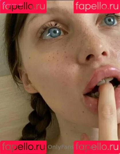 angelyaa Onlyfans Photo Gallery 