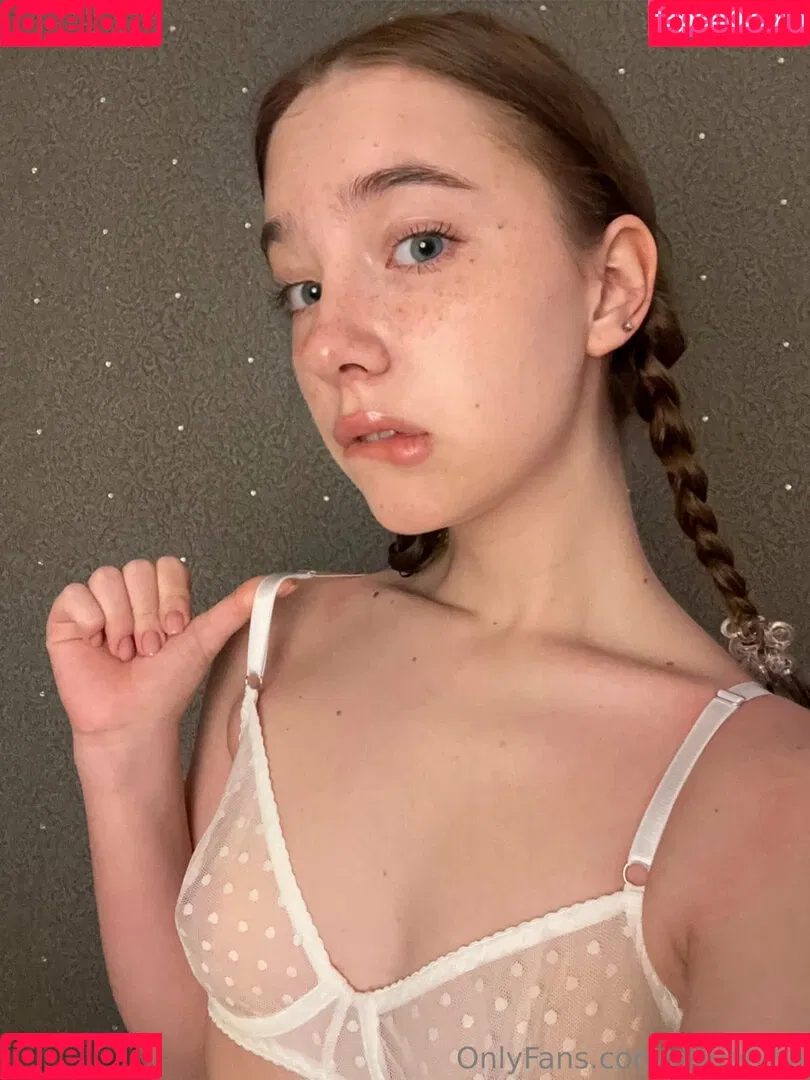 angelyaa Onlyfans Photo Gallery 