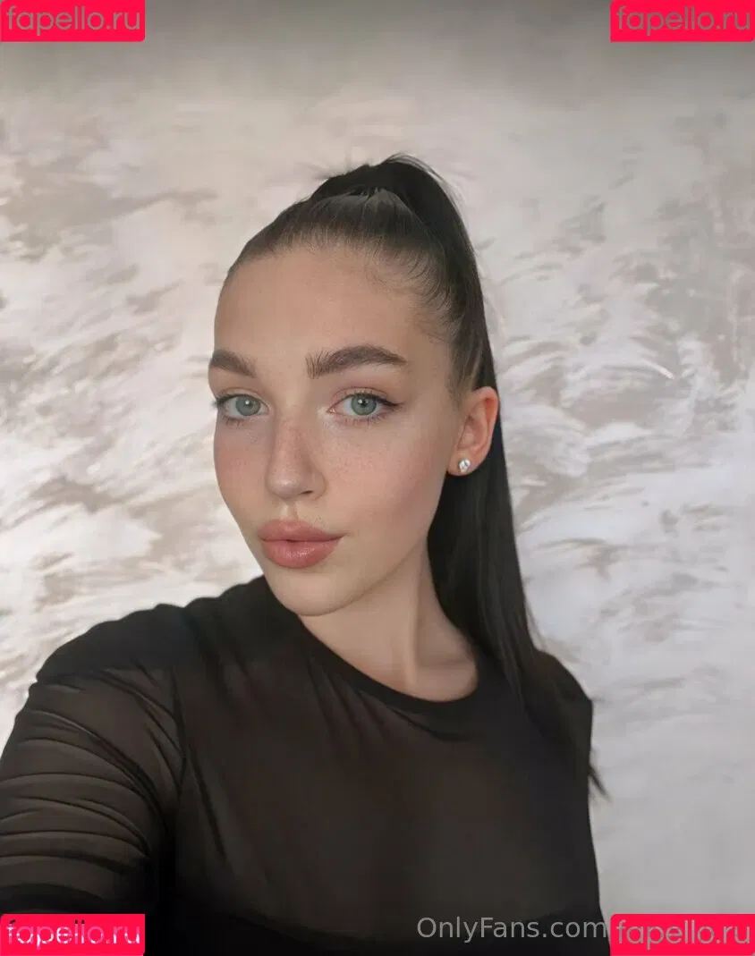 angelyaa Onlyfans Photo Gallery 