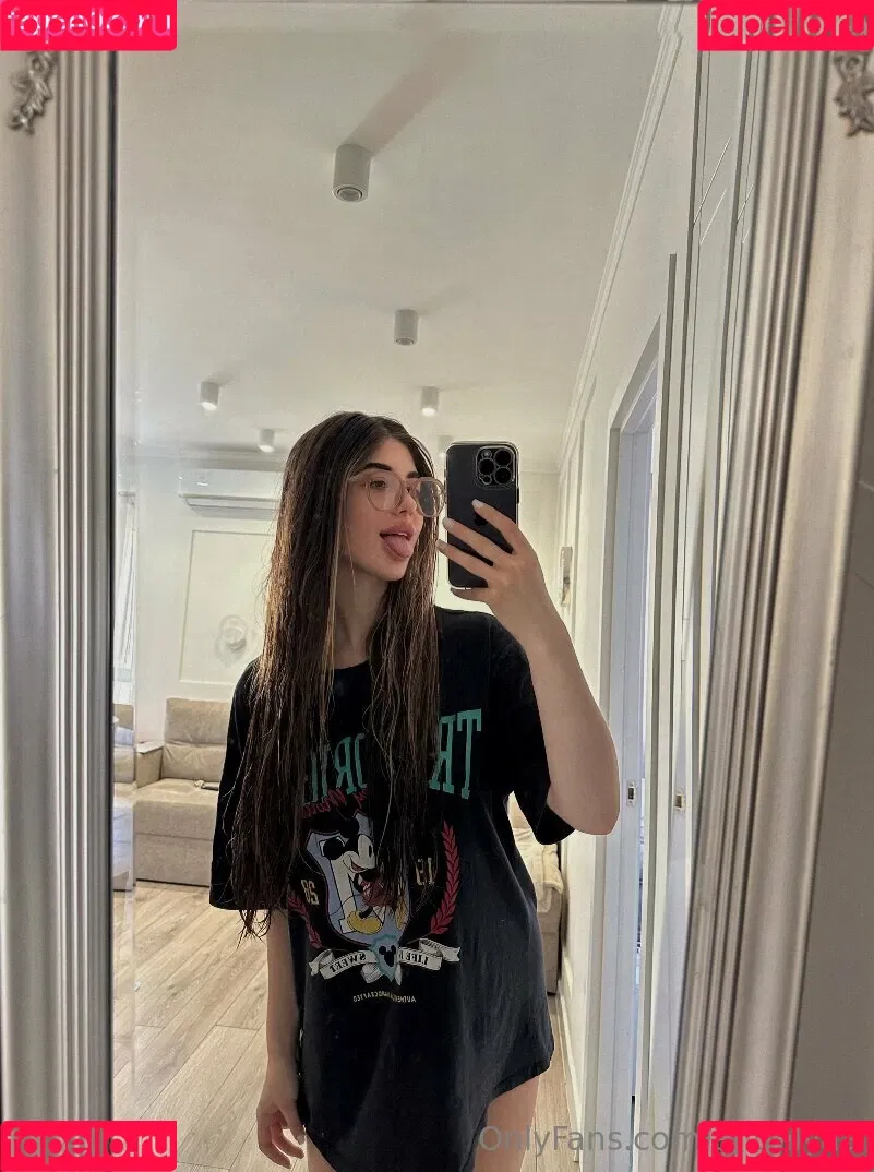 angelyaa Onlyfans Photo Gallery 