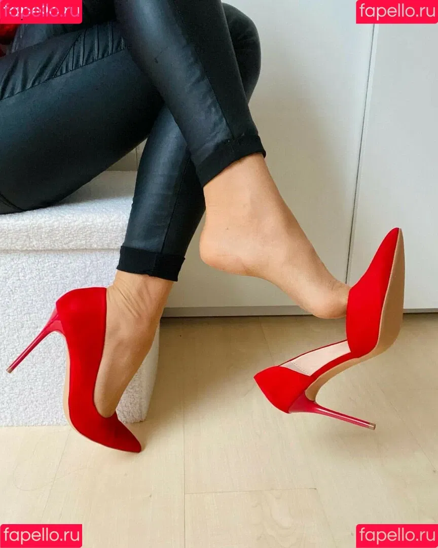mom74fashion Onlyfans Photo Gallery 