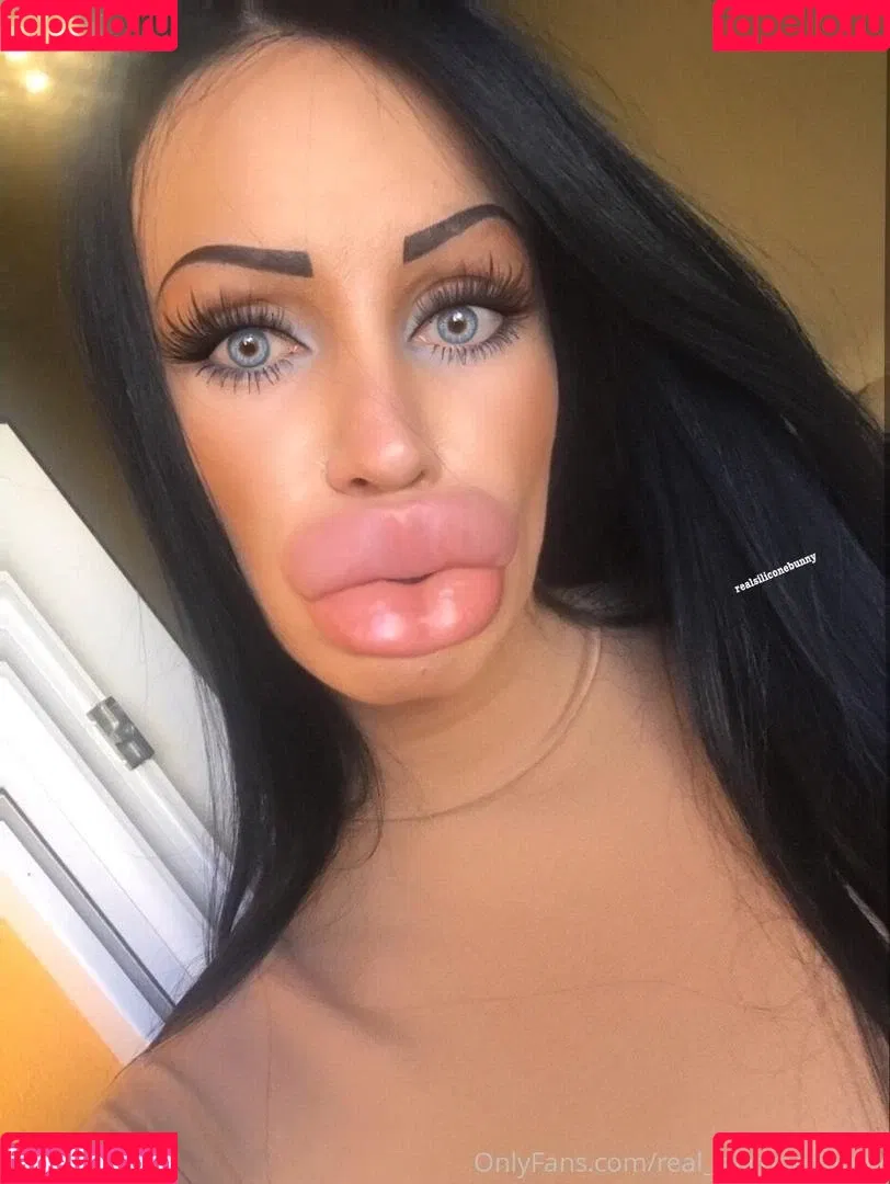 real_siliconebunny Onlyfans Photo Gallery 