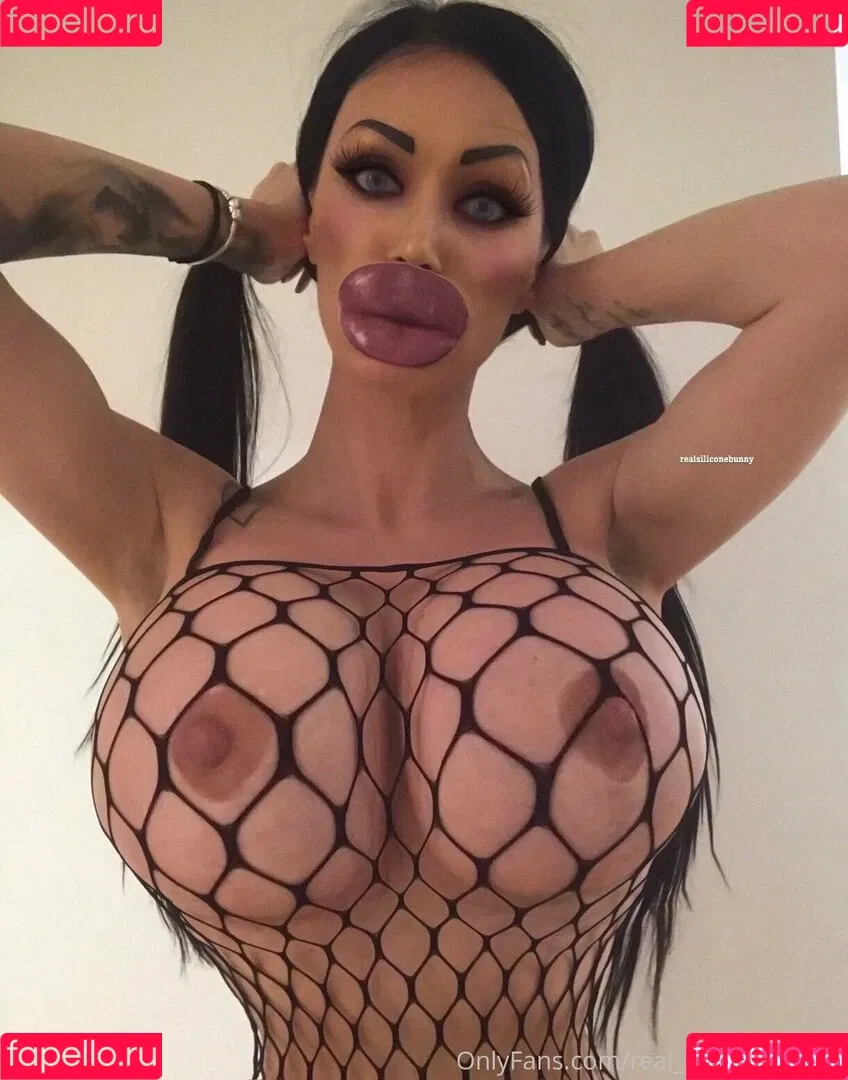 real_siliconebunny Onlyfans Photo Gallery 