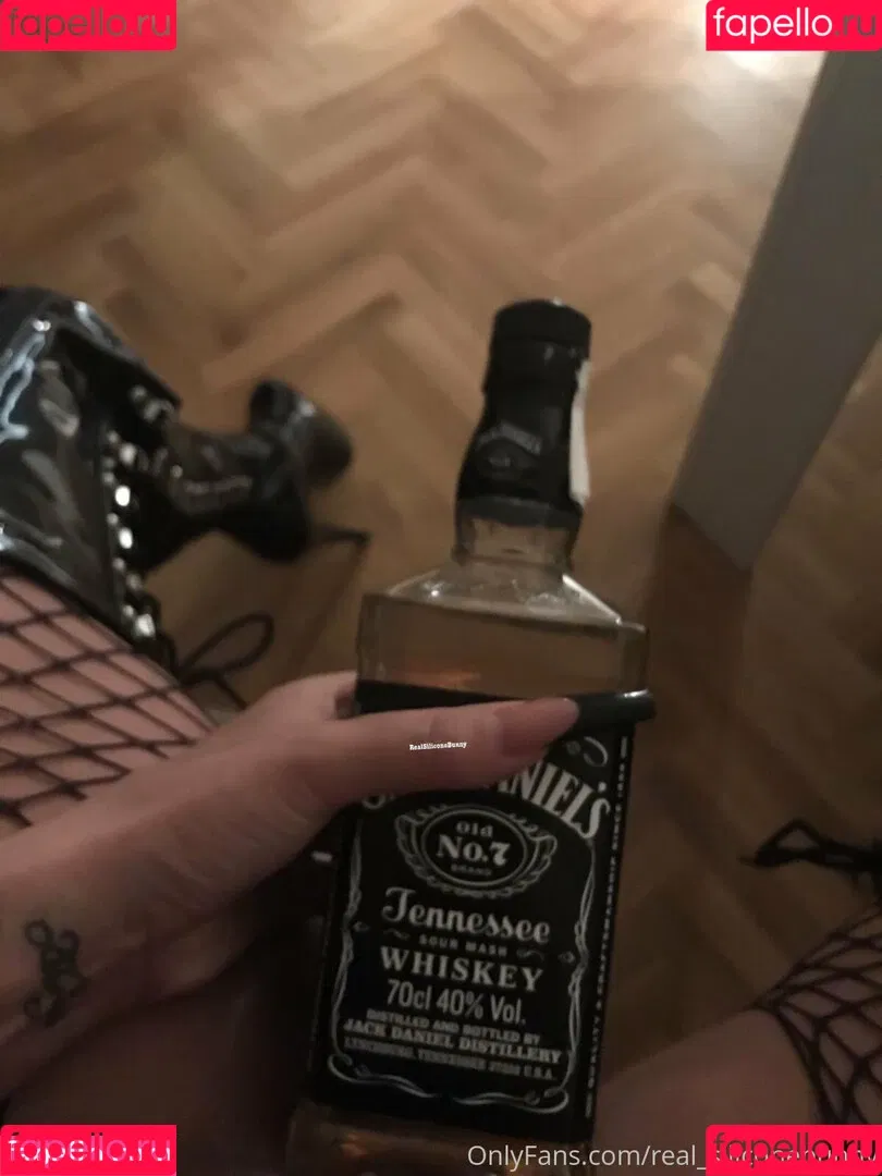 real_siliconebunny Onlyfans Photo Gallery 