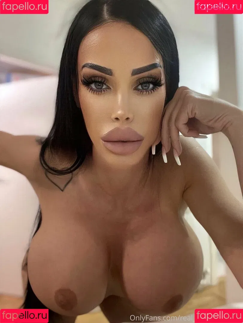 real_siliconebunny Onlyfans Photo Gallery 